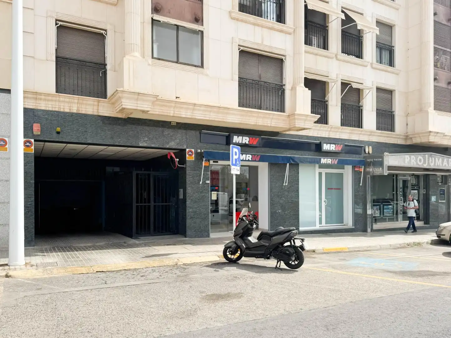 Business premises to rent in Calle JOAQUIN MARTINEZ MACIA, imagen 19