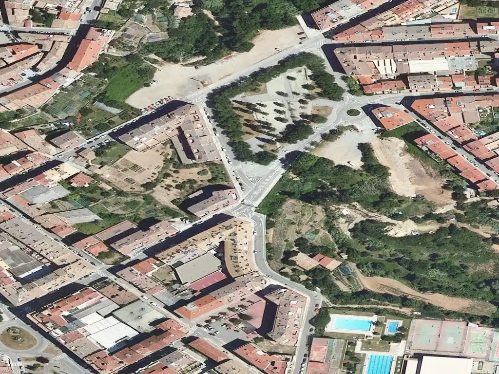 Wohnbaugrundstück zum Verkauf in Calle Barcelona 38, imagen 2