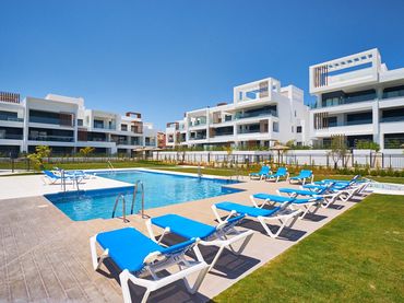 Appartement compact avec piscine à vendre à Estepona Pueblo