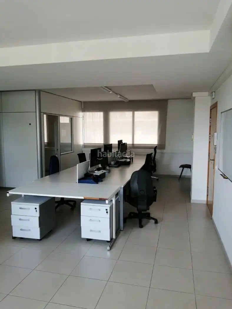 Büro mit Aufzug zur Miete in Avinguda Maria Àngels Anglada 2, imagen 9