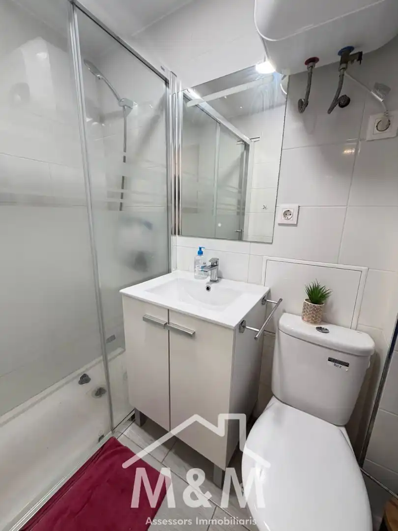 Badezimmer von Loft zum Verkauf in Sitges mit Gemeinschaftspool