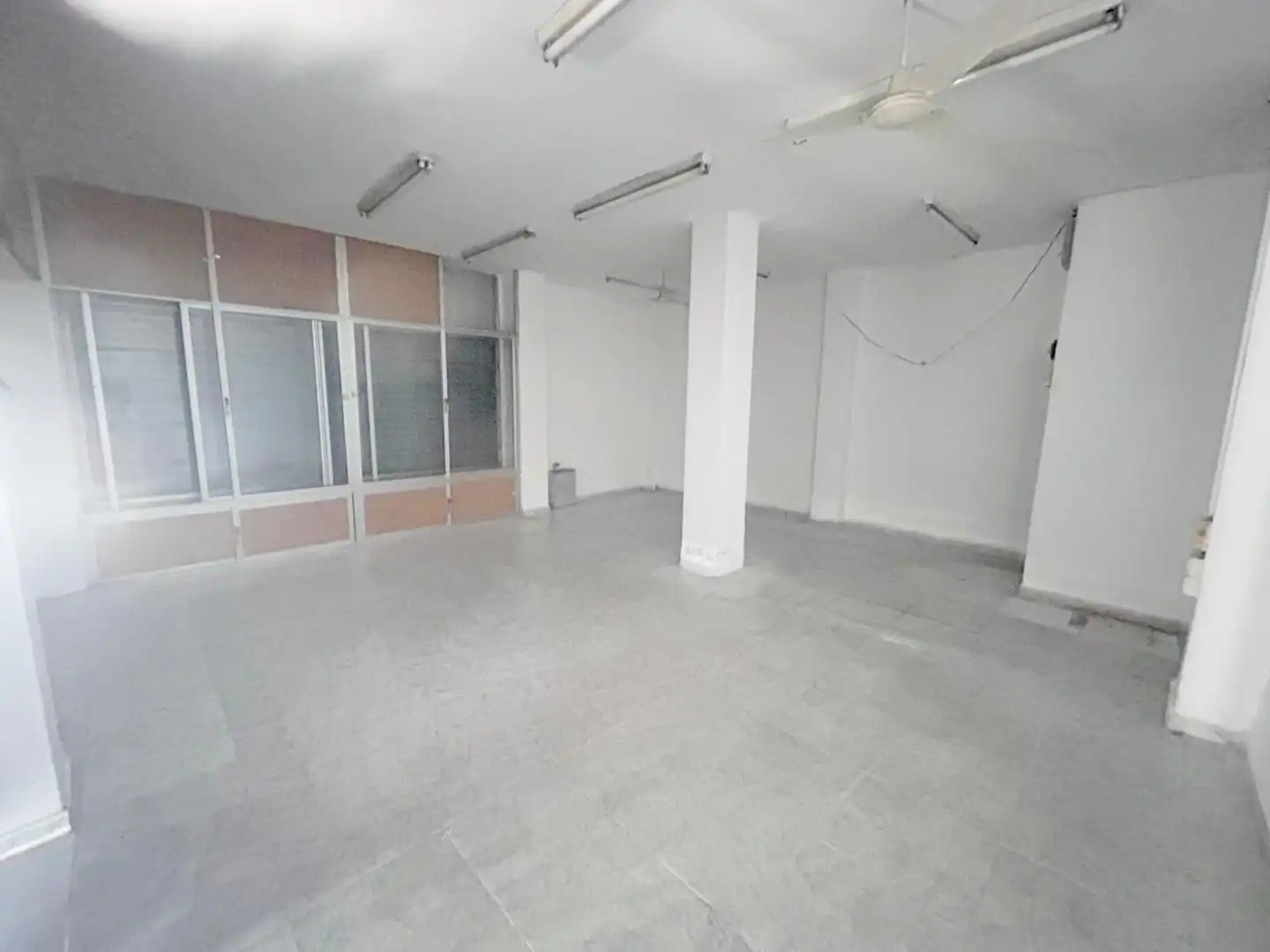 Business premises for sale in Macarena, imagen 5
