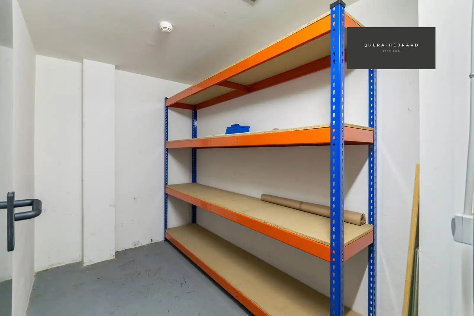 Flat for sale in Camí dels Capellans, Ametllers - Poble-Sec