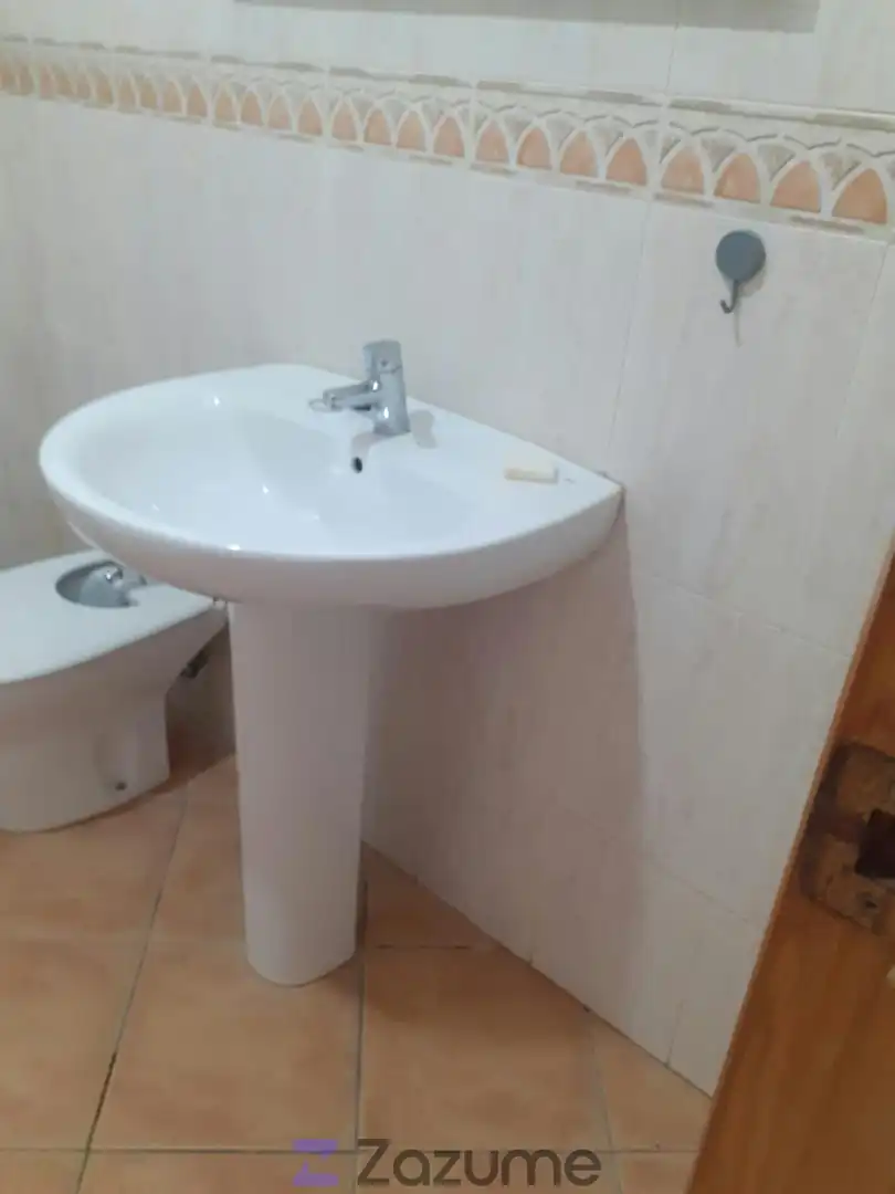 Bathroom of Flat for rent in Motril  with Oven, Washing machine and Balcony