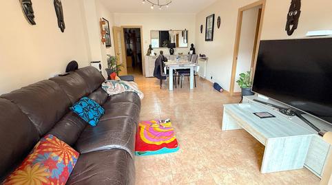 Foto 3 de Piso en venta en Mercat, Rubí