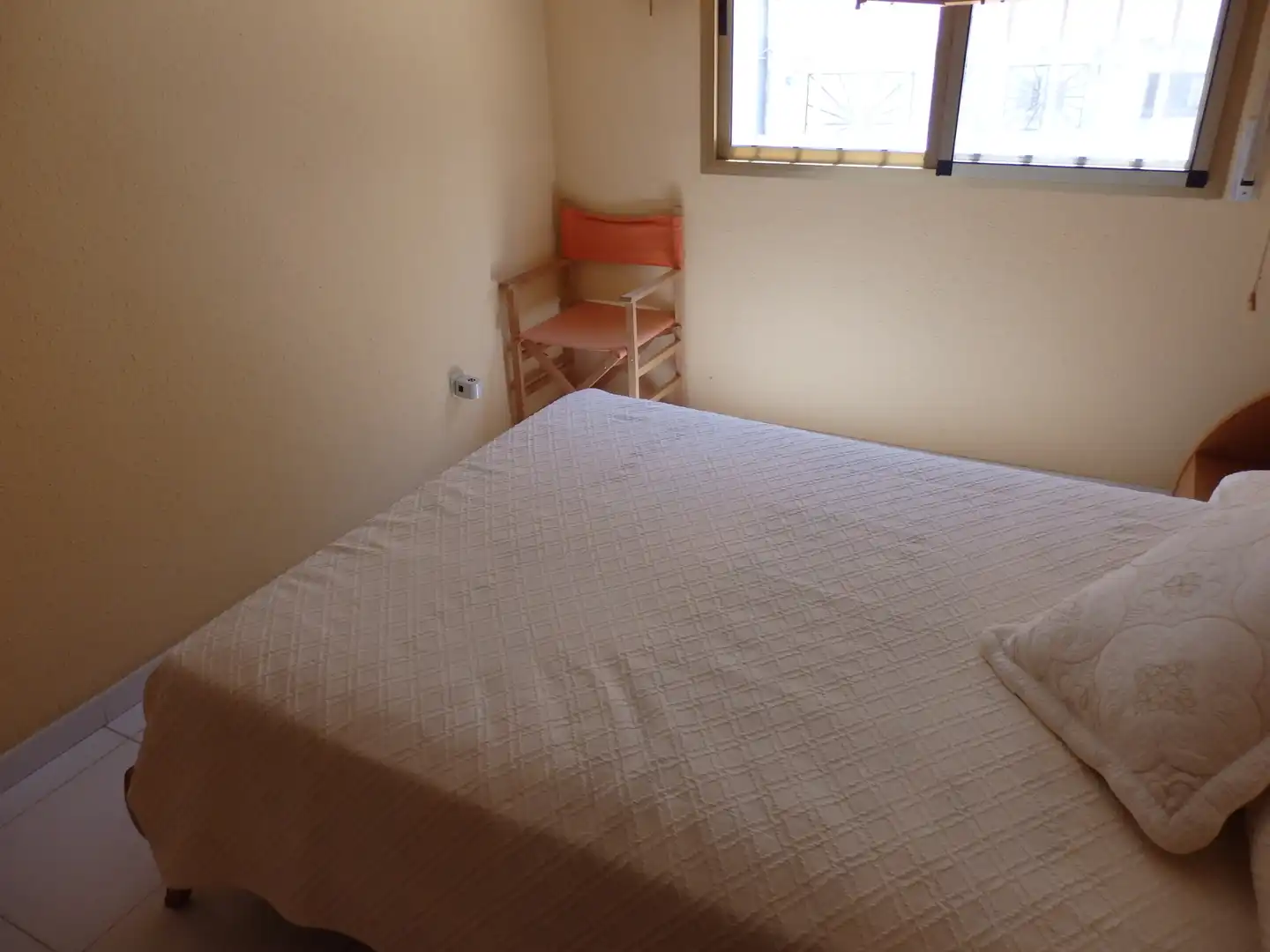 Schlafzimmer von Erdgeschoss zum Verkauf in Mont-roig del Camp mit Klimaanlage, Privatgarten und Terrasse