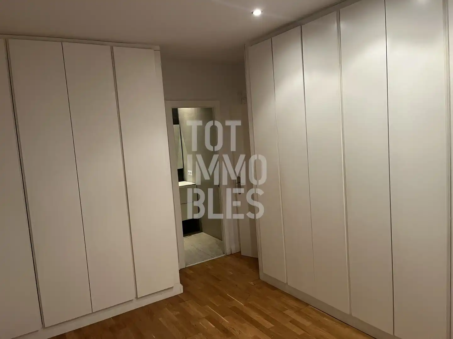 Habitación de Planta baja en venta en Girona con Aire acondicionado y Calefacción