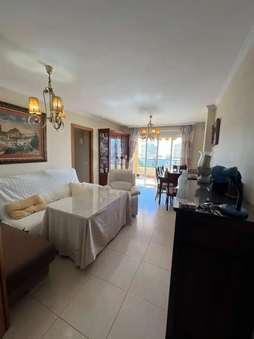 Sala de estar de Piso en venta en Algarrobo con Aire acondicionado, Terraza y Piscina