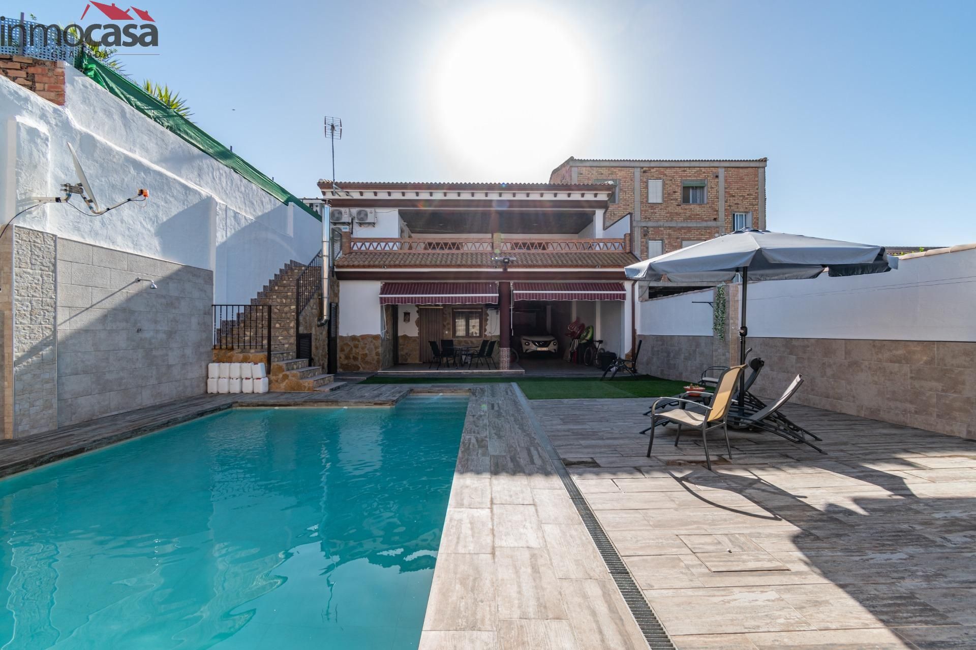 Piscina de Casa o xalet en venda en Villanueva Mesía amb Calefacció, Jardí privat i Terrassa