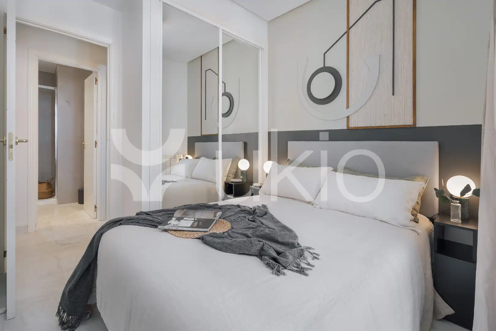 Habitación de Apartamento de alquiler en Madrid con Aire acondicionado, Calefacción y Amueblado