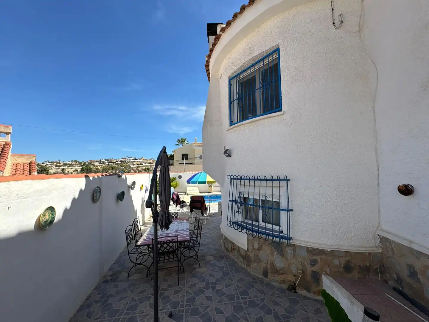 Vista exterior de Casa o xalet en venda en Rojales amb Aire condicionat, Calefacció i Jardí privat