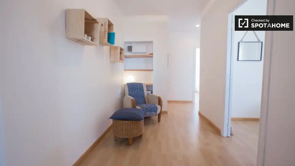 Living room of Flat for rent in Valencia  with Air Conditioner, Heating and Furnished