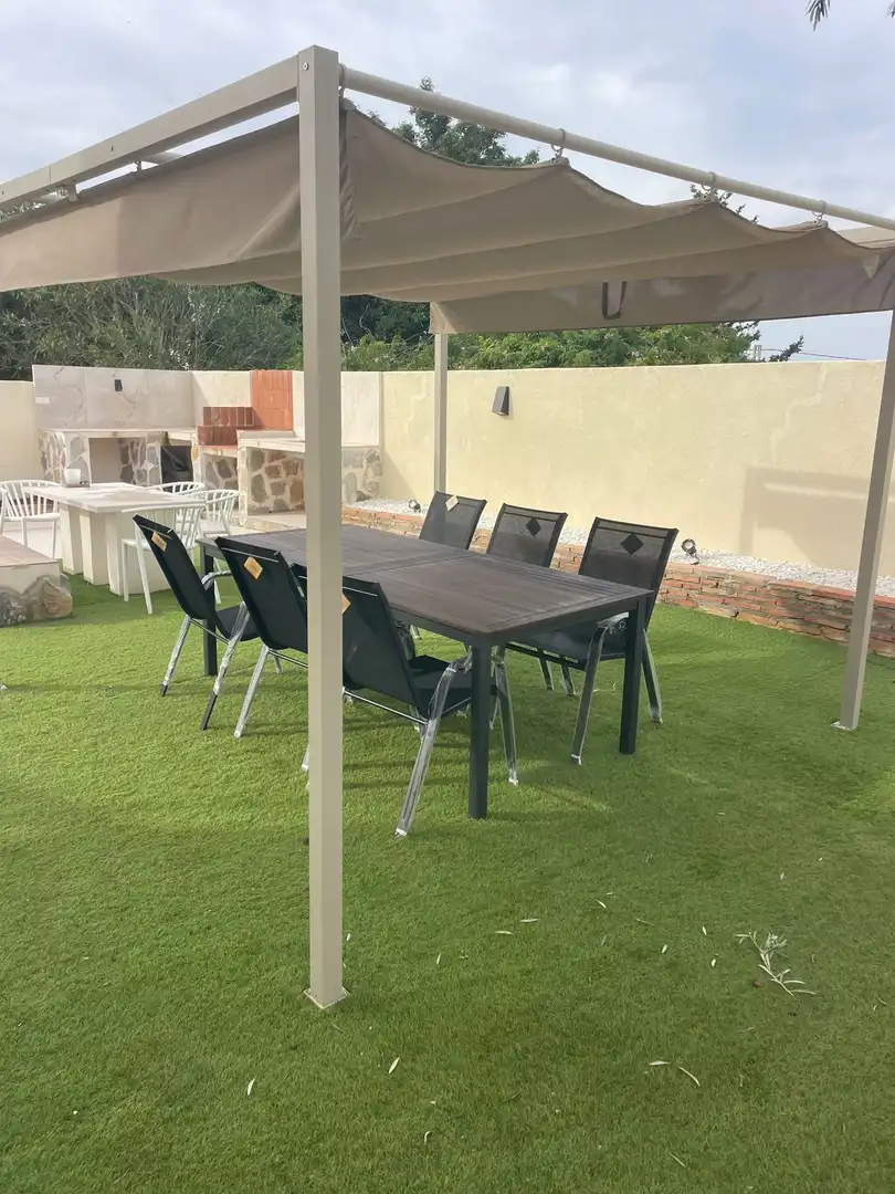 Terrassa de Casa o xalet en venda en Orihuela amb Aire condicionat, Calefacció i Jardí privat