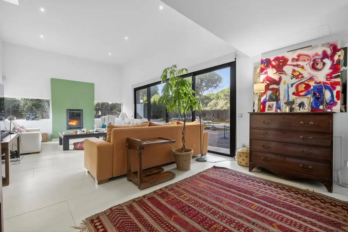 Chalet con terraza en venta en C. Abeto, imagen 8
