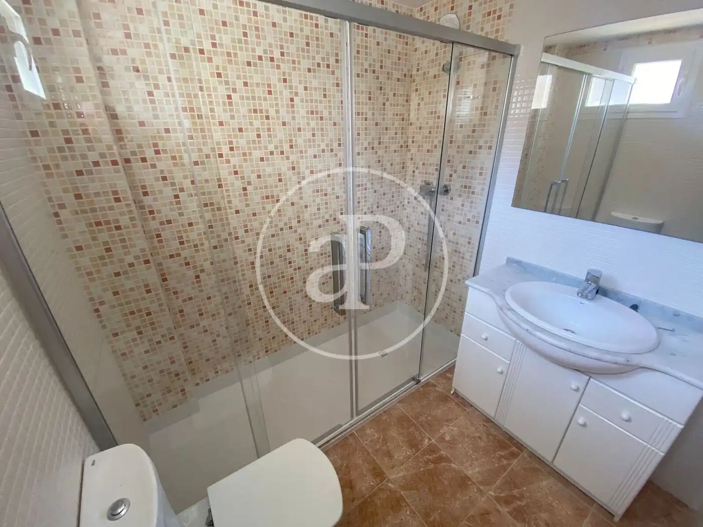 Baño de Casa adosada en venta en Moncada con Aire acondicionado, Calefacción y Terraza