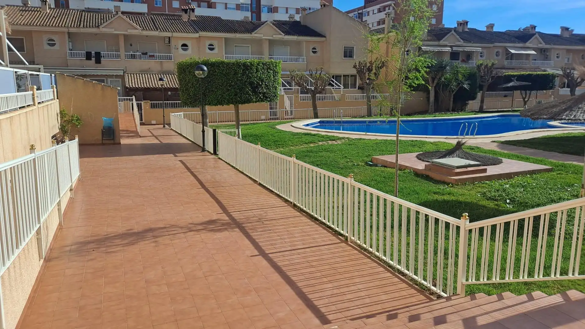 Vista exterior de Pis en venda en Elche / Elx amb Aire condicionat, Calefacció i Terrassa