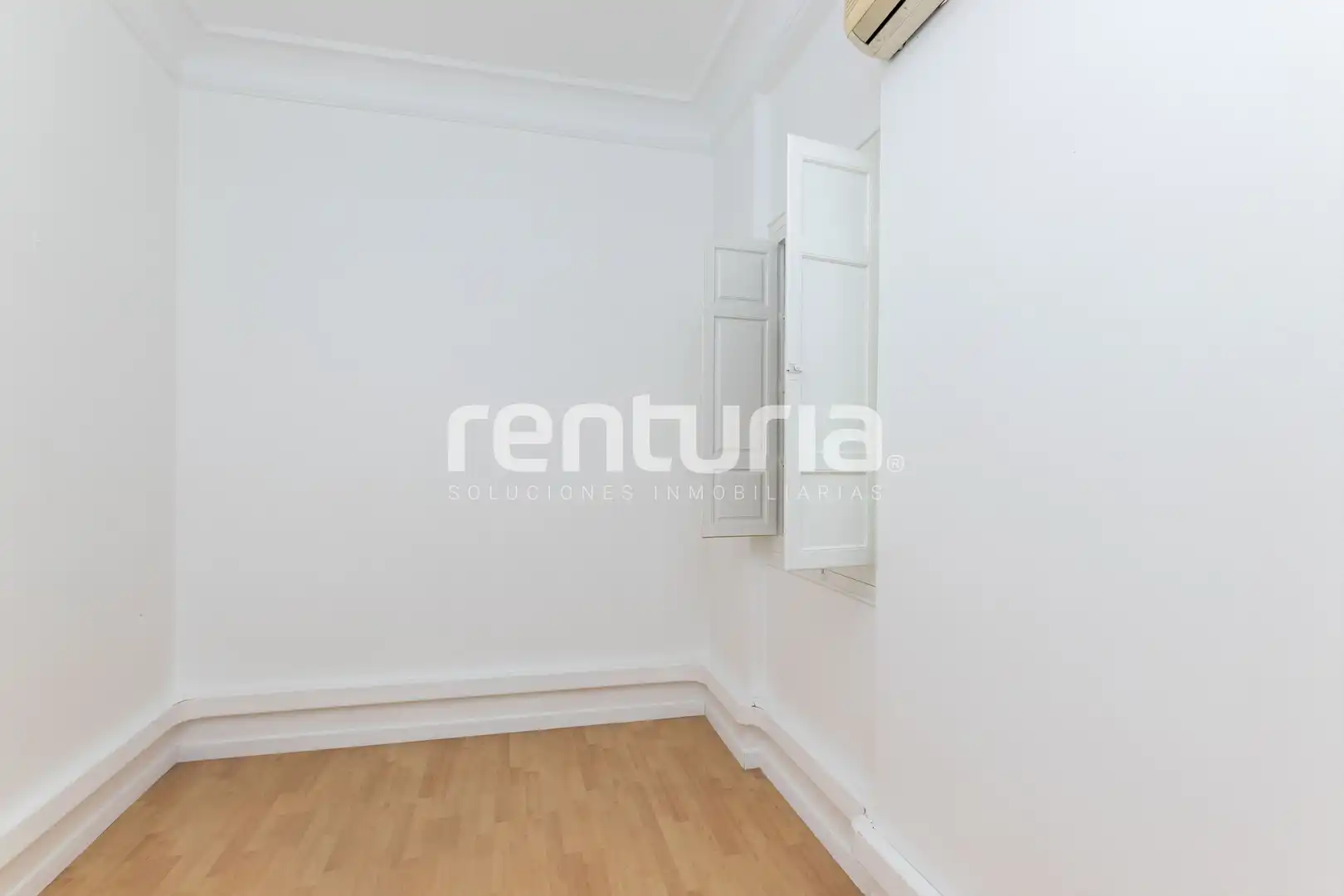 Office space with terrace to rent in Plaça de l'Ajuntament, imagen 15