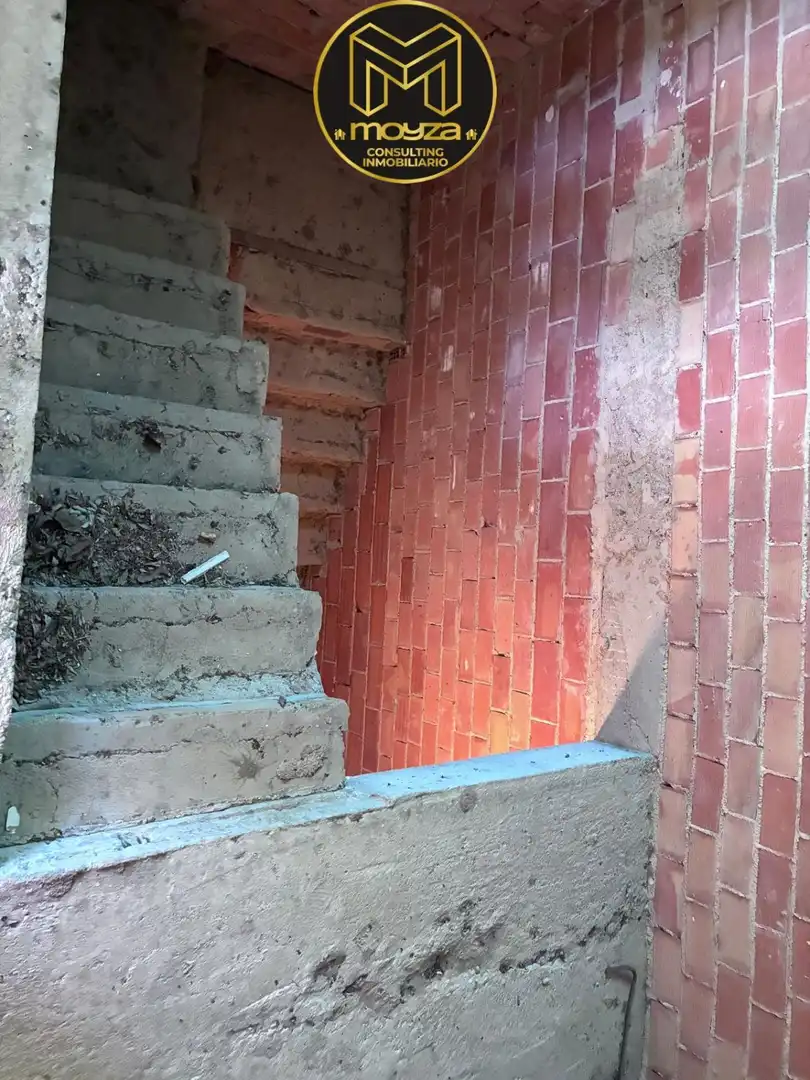 Edificio en venta en Valdepeñas de Jaén