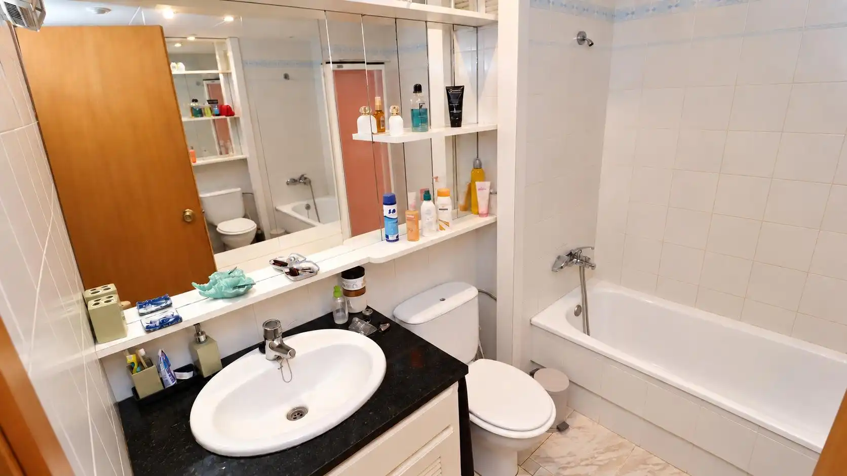 Bathroom of Attic for sale in Alcanar, Tarragona