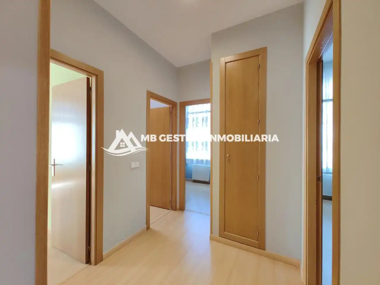 Planta baja en venta en Fuenlabrada con Calefacción, Trastero y Piscina