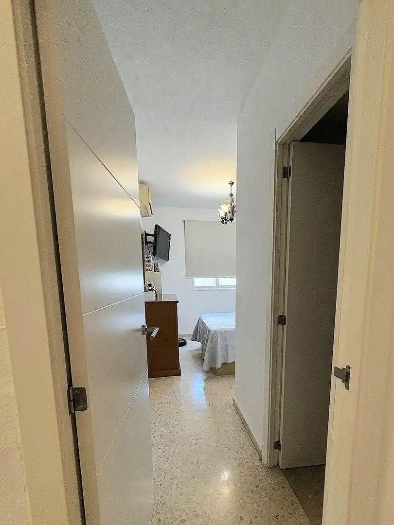Dormitori de Pis en venda en El Pinillo 