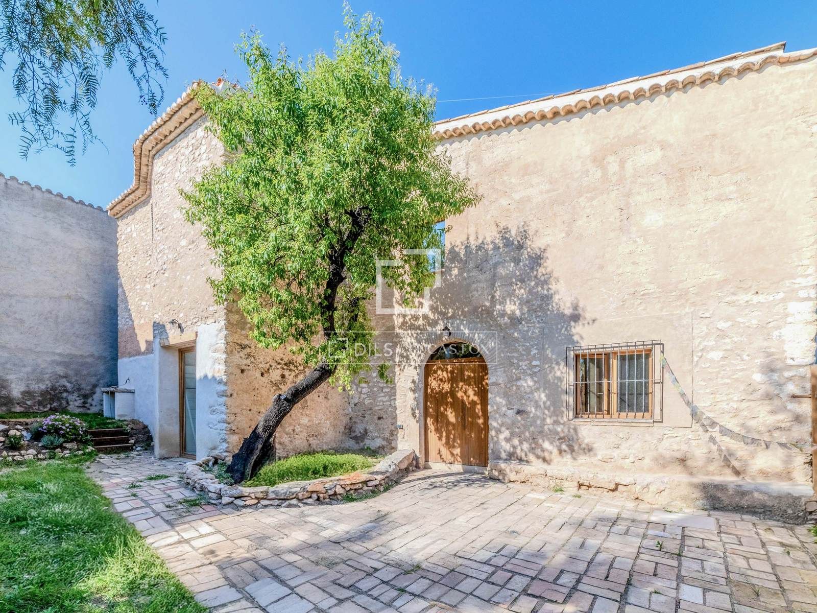 Finca rústica en venda a Mas d'En Serra - Els Cards