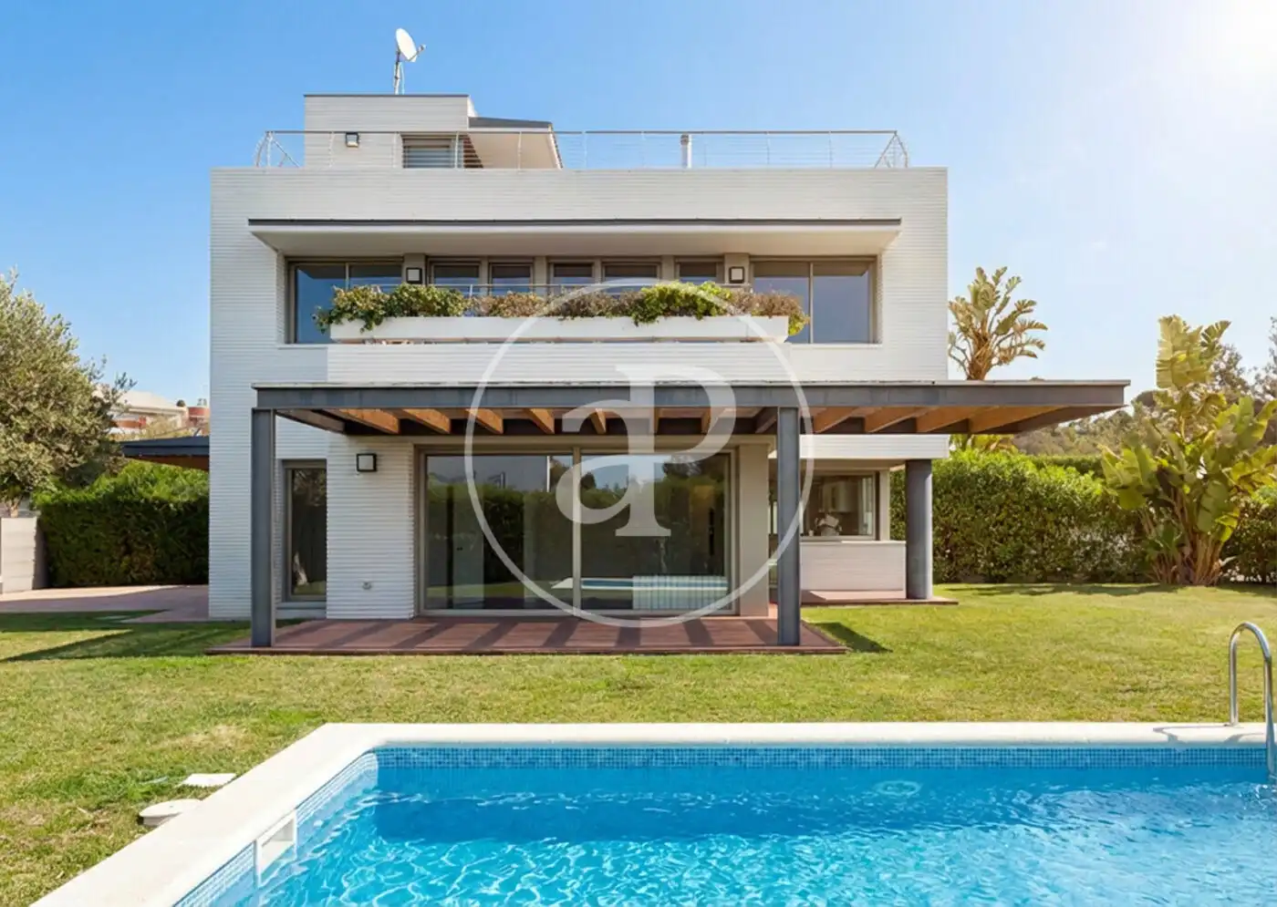 Exterior view of Flat for rent in Sant Vicenç de Montalt  with Air Conditioner, Heating and Private garden