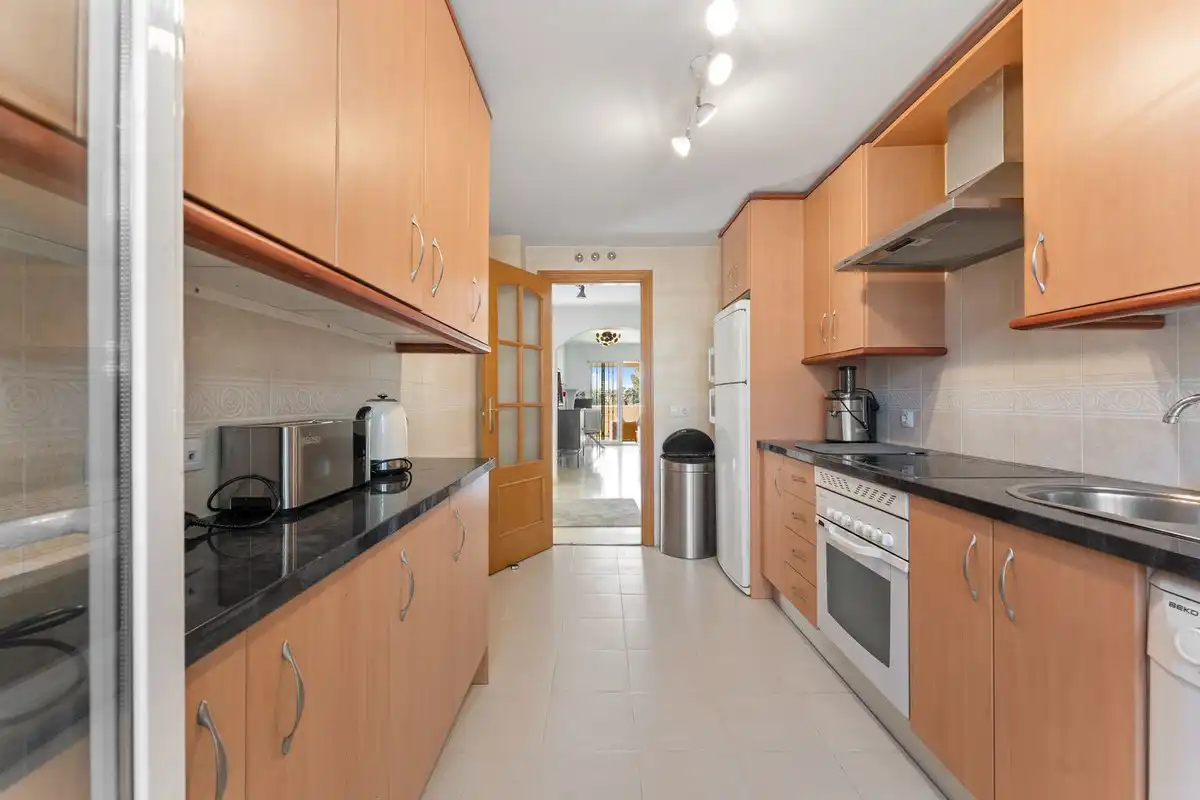 Cocina de Apartamento en venta en Mijas con Aire acondicionado, Jardín privado y Terraza