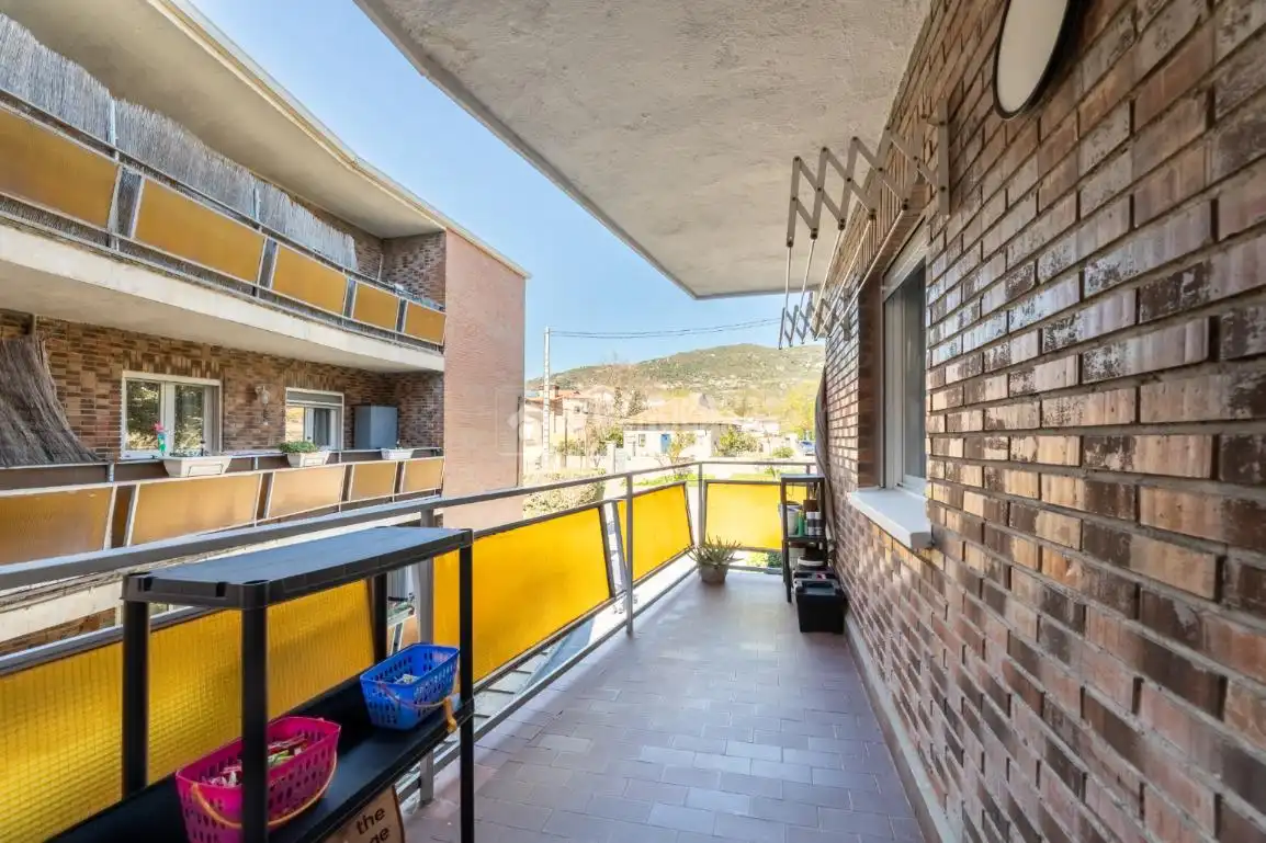 Terrassa de Pis en venda en Hoyo de Manzanares amb Calefacció, Terrassa i Piscina comunitària