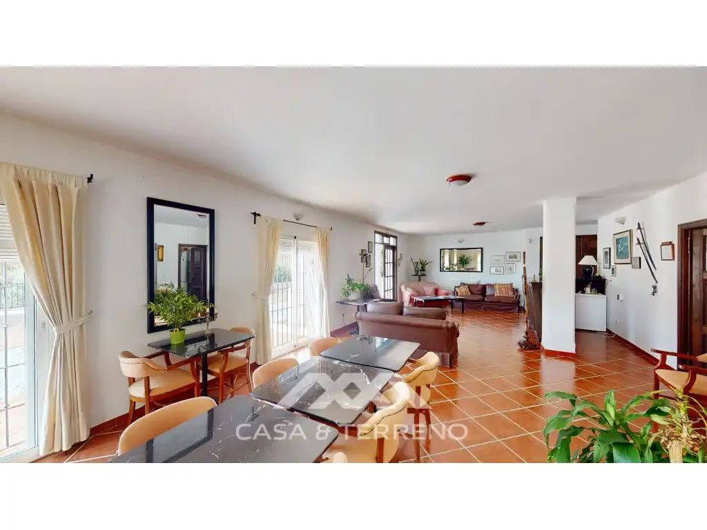 Sala de estar de Local en venta en Macharaviaya con Aire acondicionado