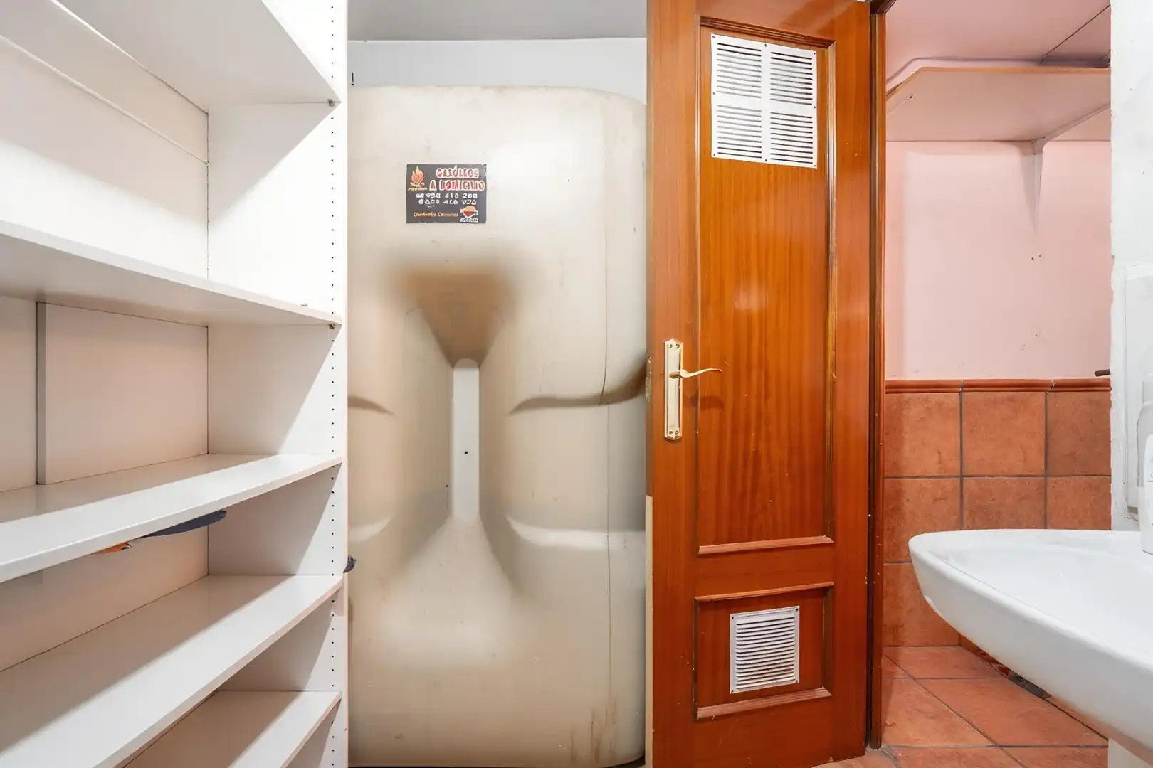 Casa aparellada amb balcó en venda a Camino DE ALBARRATE, imagen 53