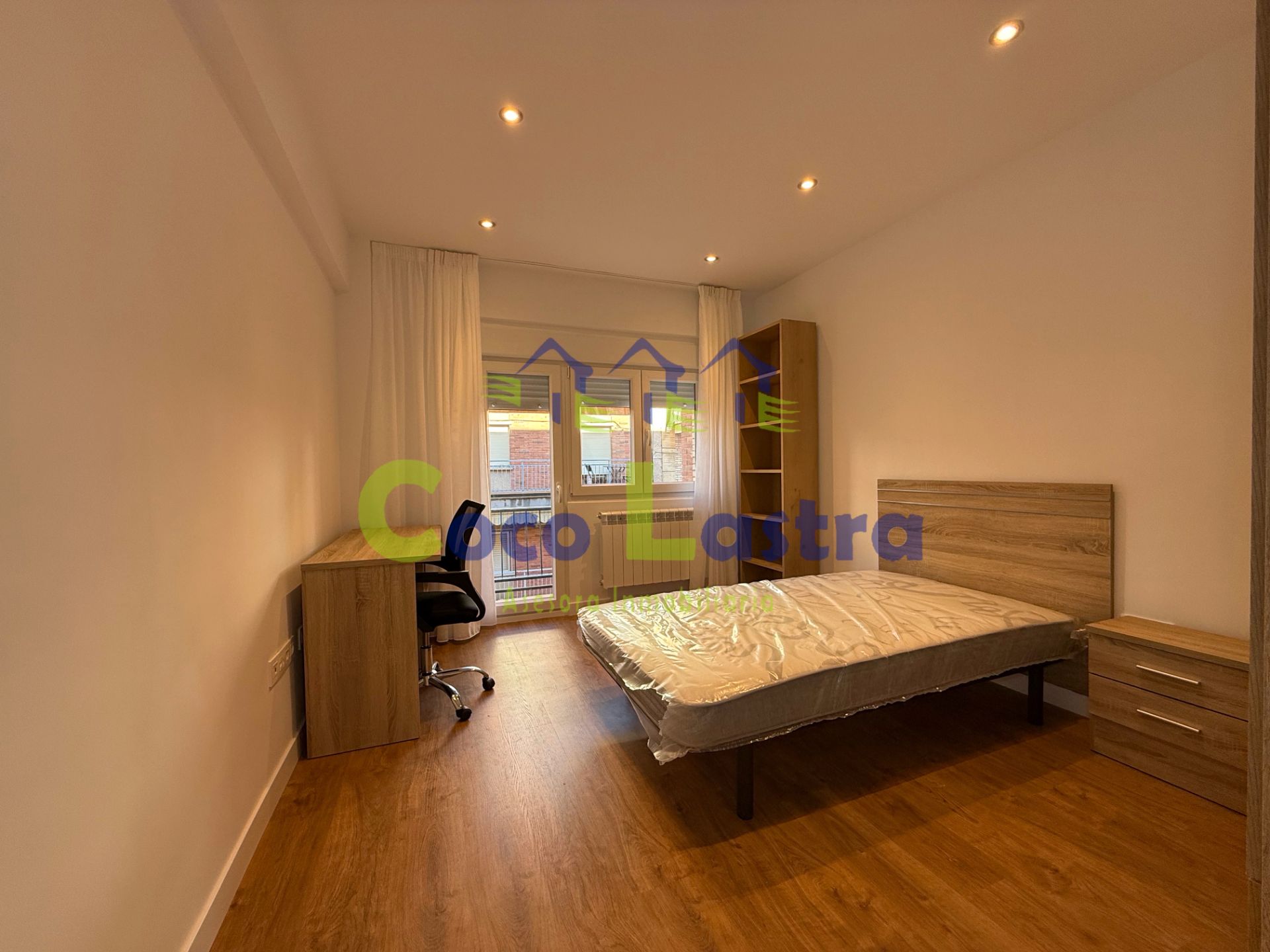 Bedroom of Flat to rent in Salamanca Capital  with Heating, Furnished and Oven