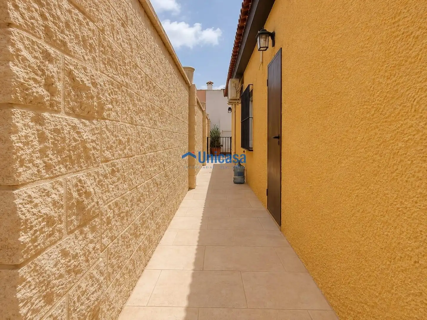 Detached homes for sale in Málaga  with Air Conditioner, Heating and Storage room