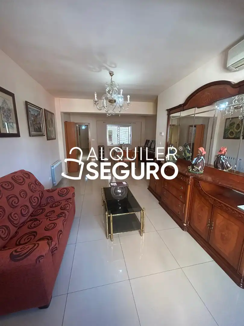 Sala de estar de Piso de alquiler en Granada con Aire acondicionado, Calefacción y Terraza