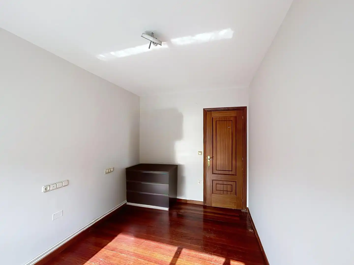 Schlafzimmer von Wohnung zum Verkauf in Padrón