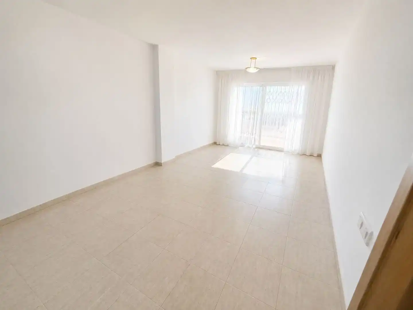 Living room of Flat for sale in Calafell  with Air Conditioner, Terrace and Balcony