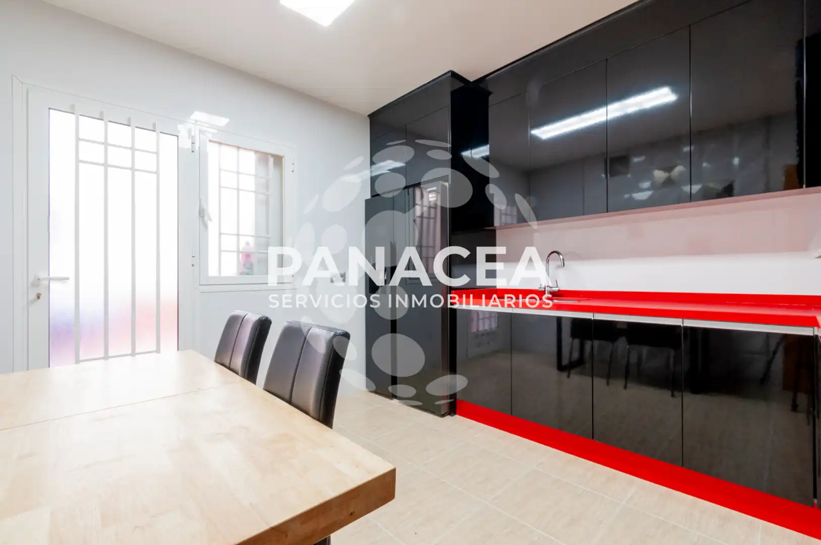 Flat for sale in Roquetas de Mar  with Furnished, Microwave and TV