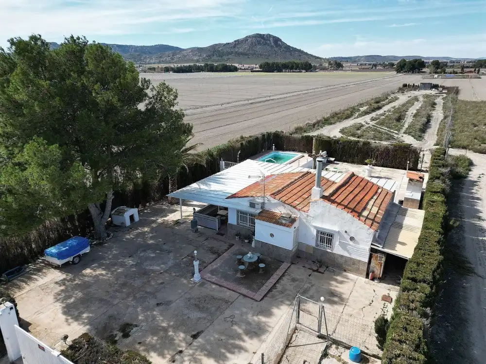Vista exterior de Casa o xalet en venda en Villena amb Moblat