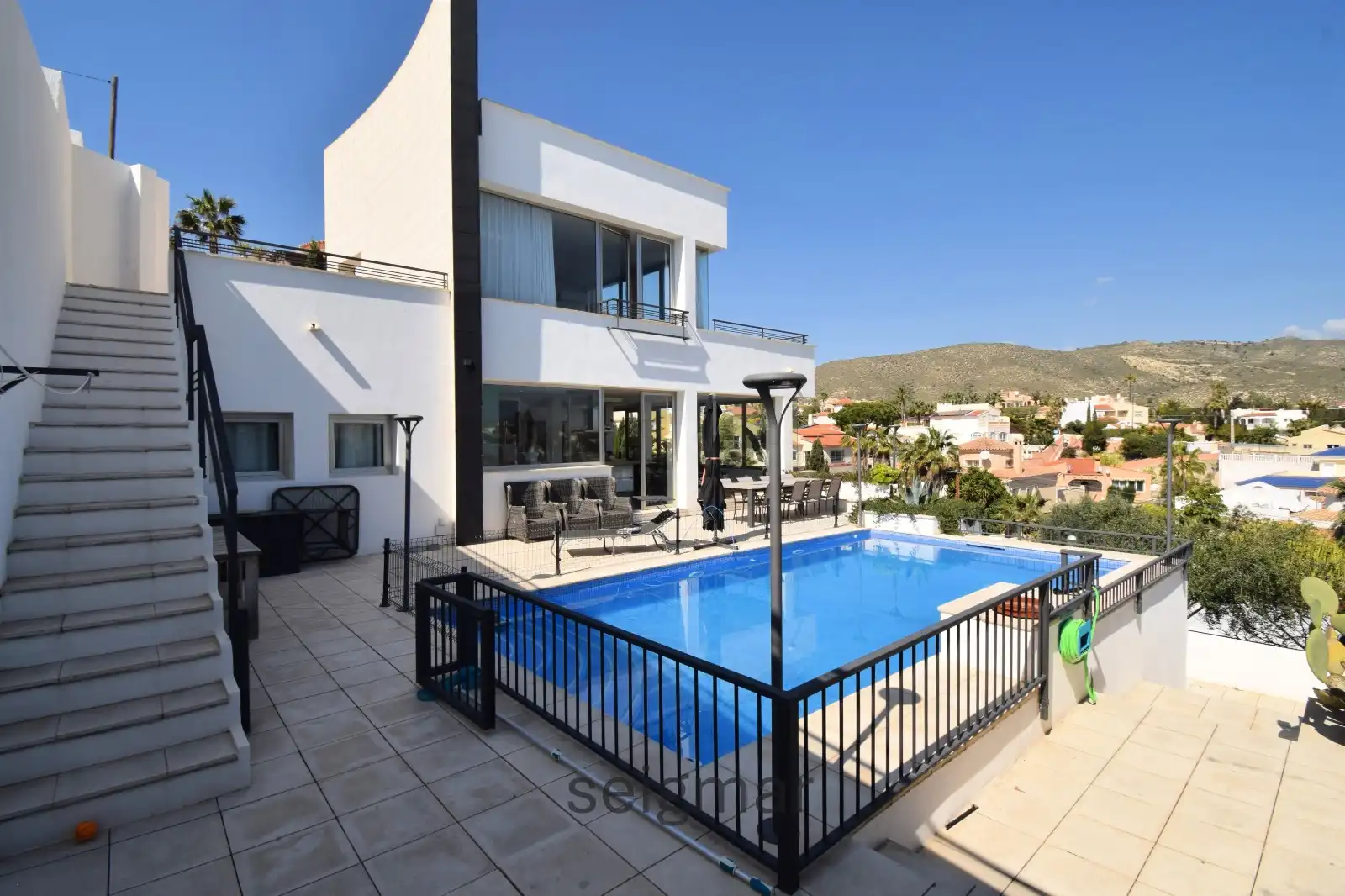 Houses for sale in Pueblo Acantilado - Lanuza