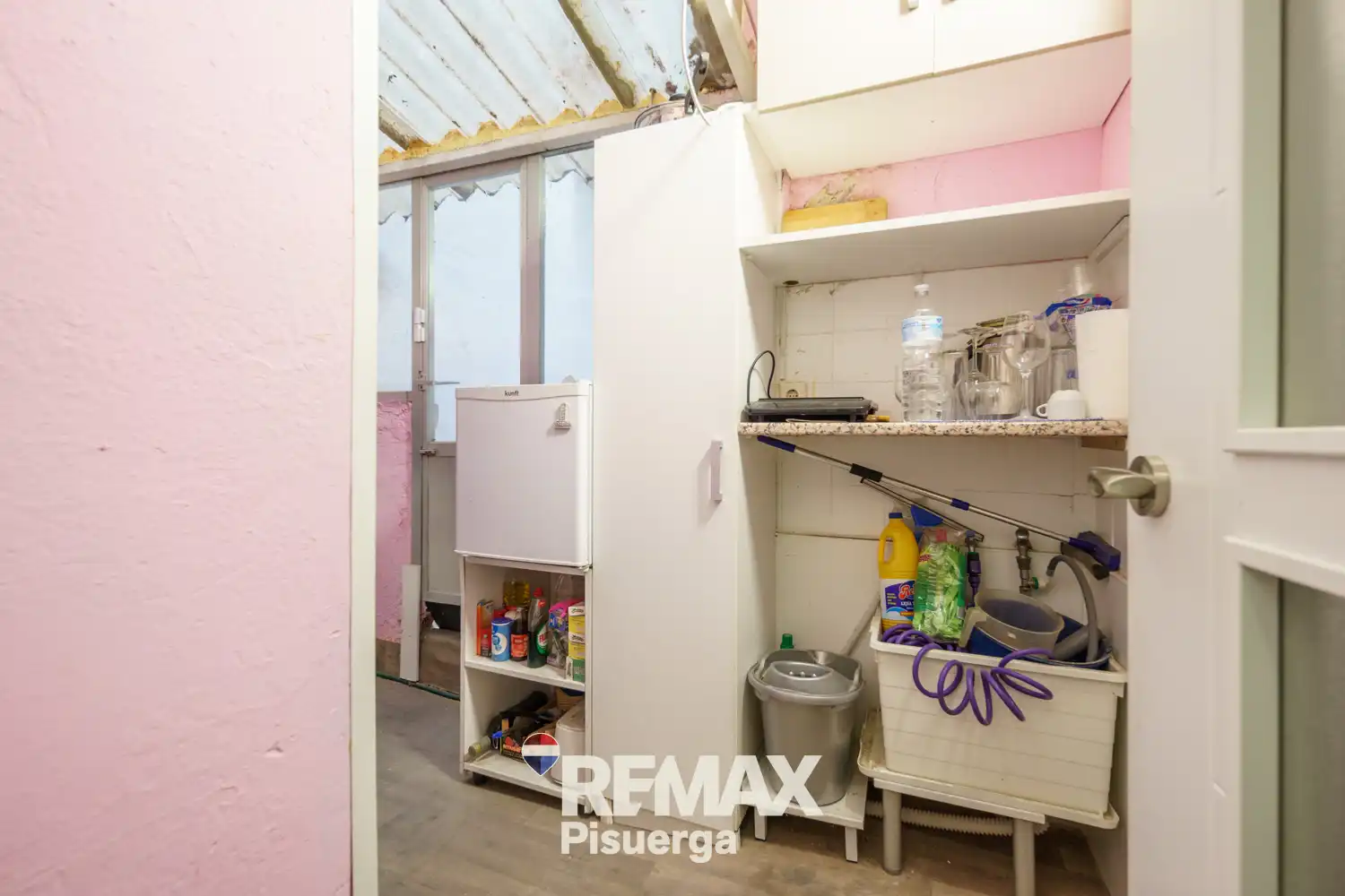 Ground floor for sale in Valladolid  with Storage room