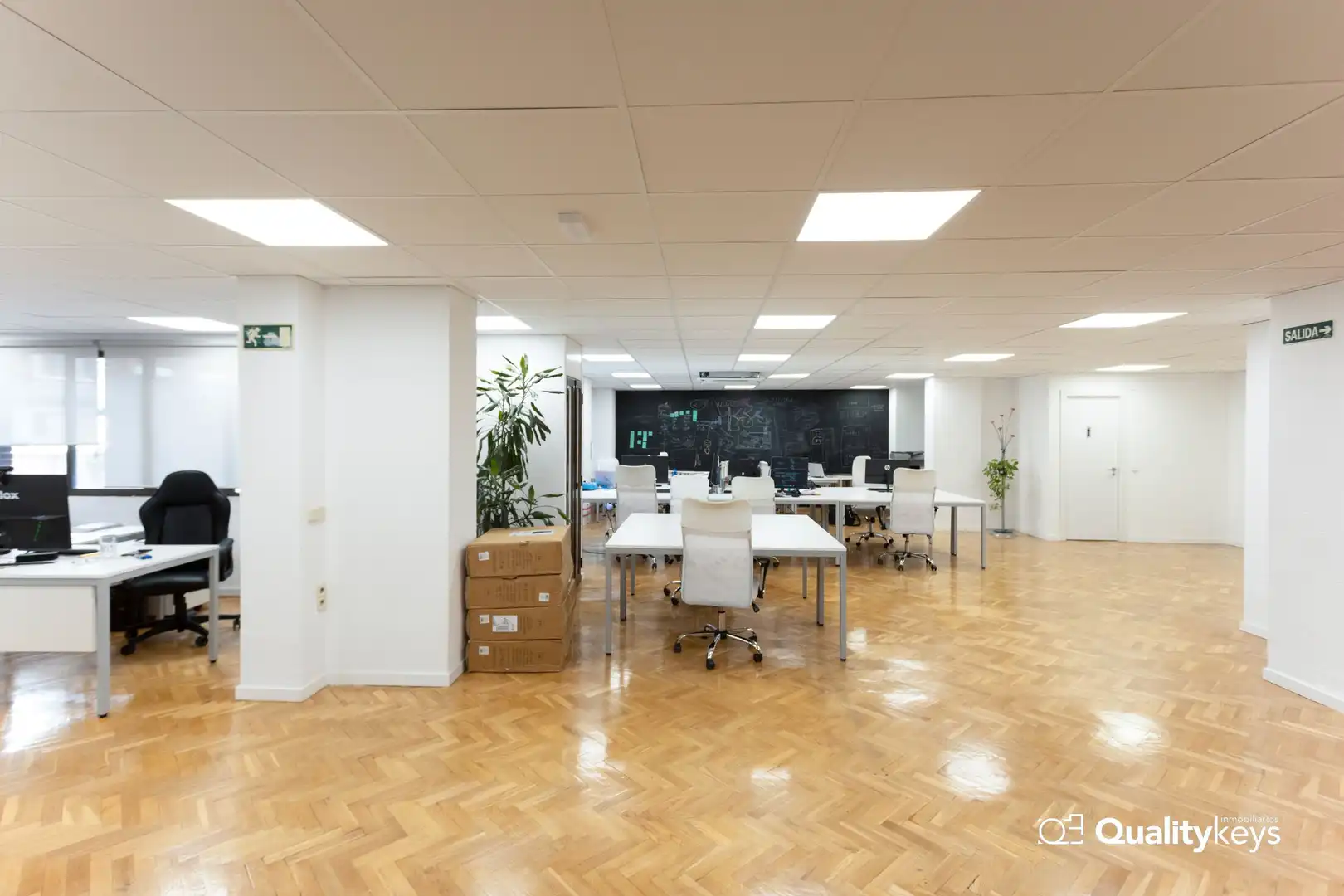 Office for sale in Calle de Clara del Rey, Prosperidad