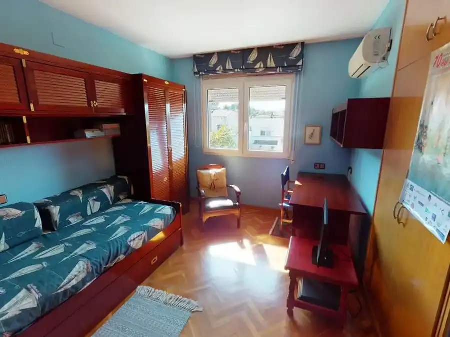 Detached house with pool to rent in Carrer de Viladomat 21, imagen 10