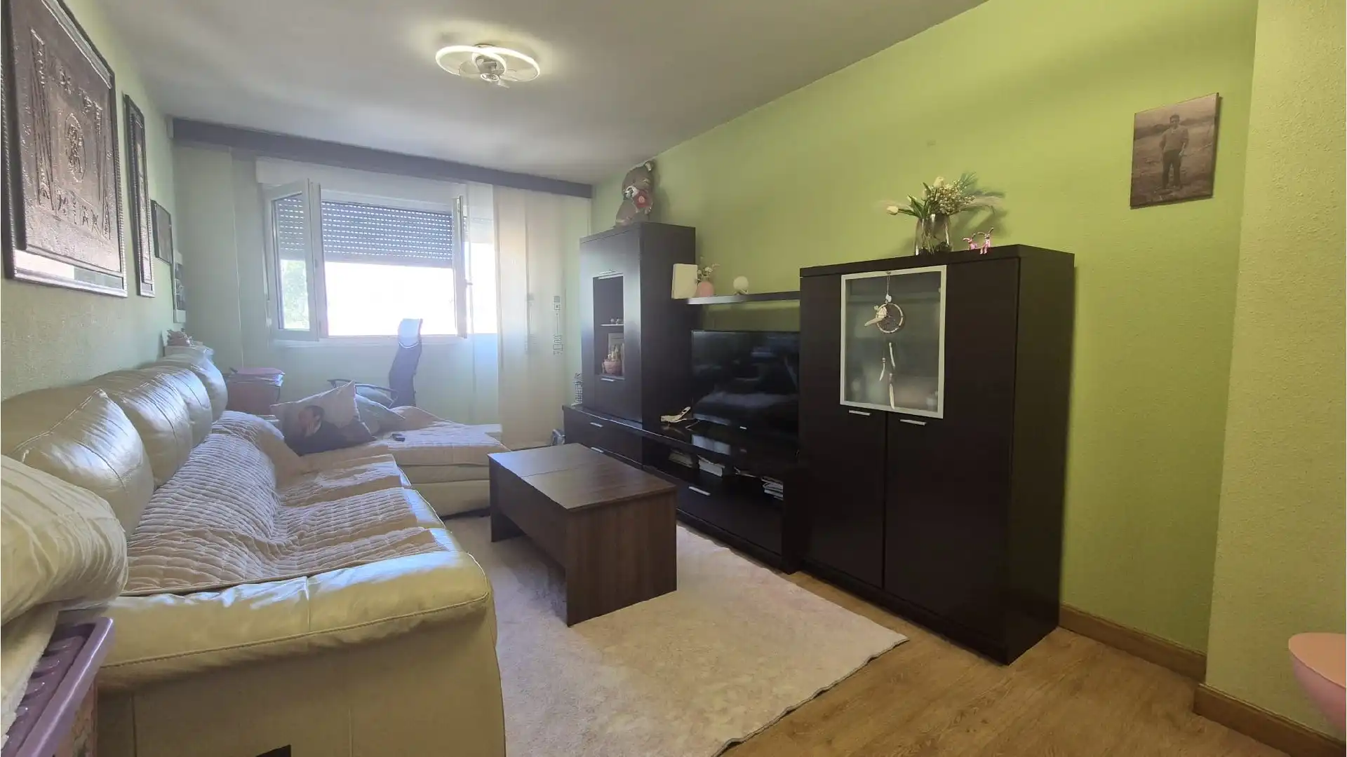 Sala d'estar de Apartament en venda en Palencia amb Calefacció i Moblat