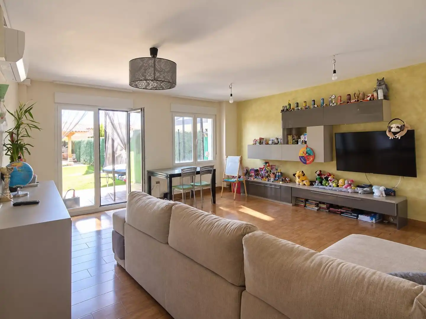 Maison mitoyenne avec terrasse à vendre à Calle Reina Juana de Castilla, imagen 4