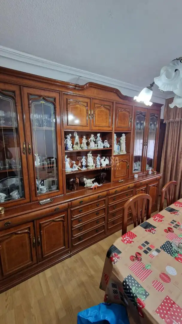 Comedor de Piso en venta en Madrid con Calefacción