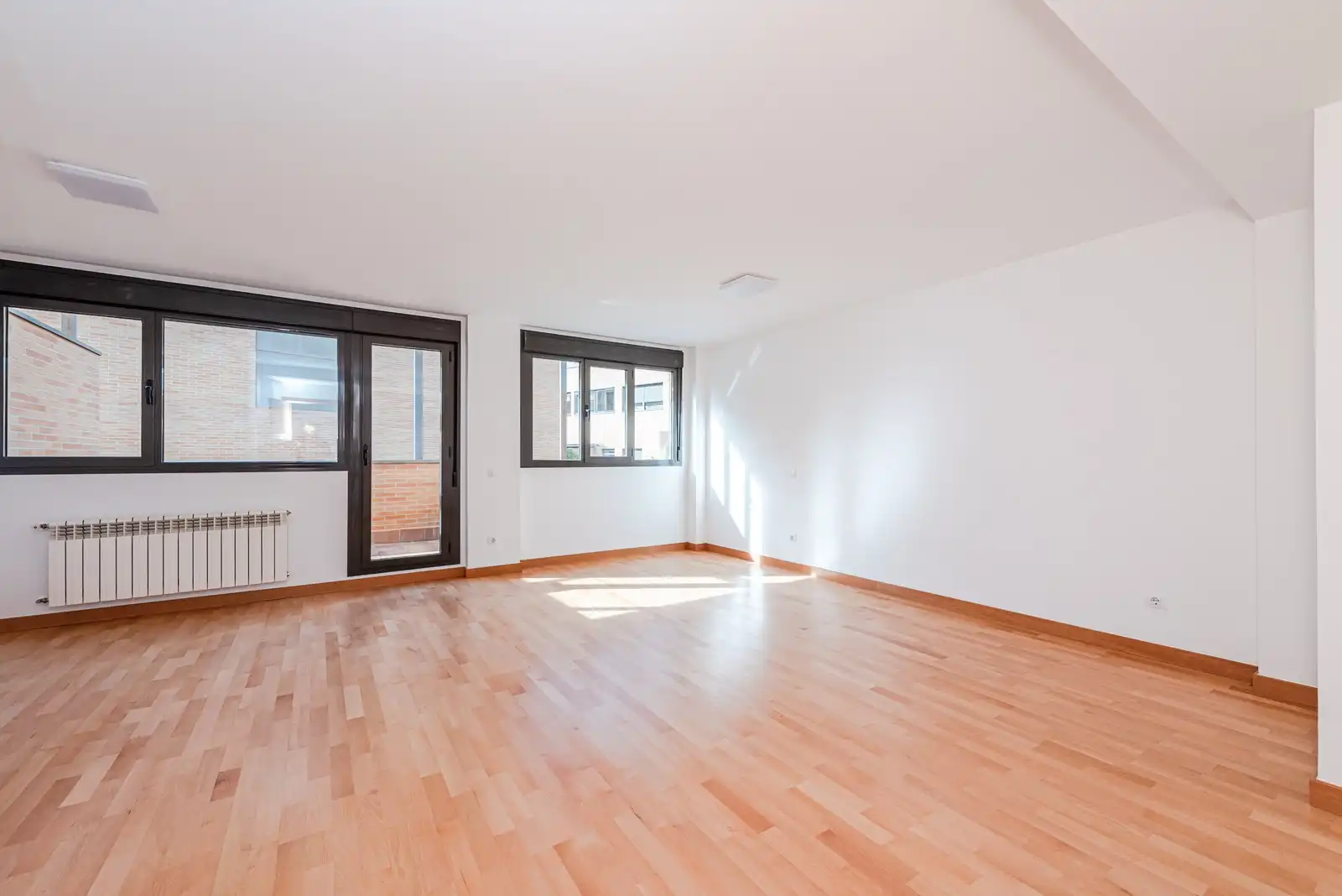 Living room of Flat for sale in Torrelodones  with Storage room
