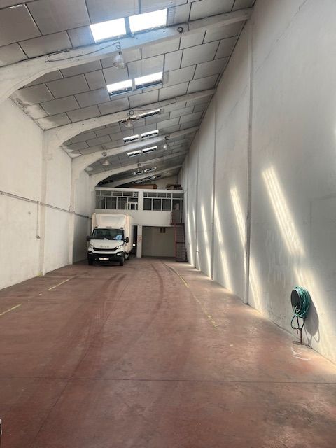 Nau industrial de lloguer en Camargo