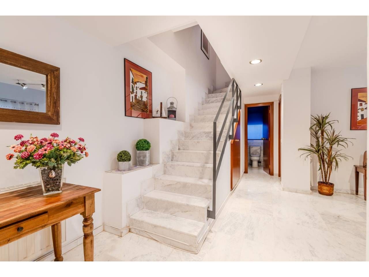 Flat for sale in Girona Capital  with Heating, Balcony and Alarm