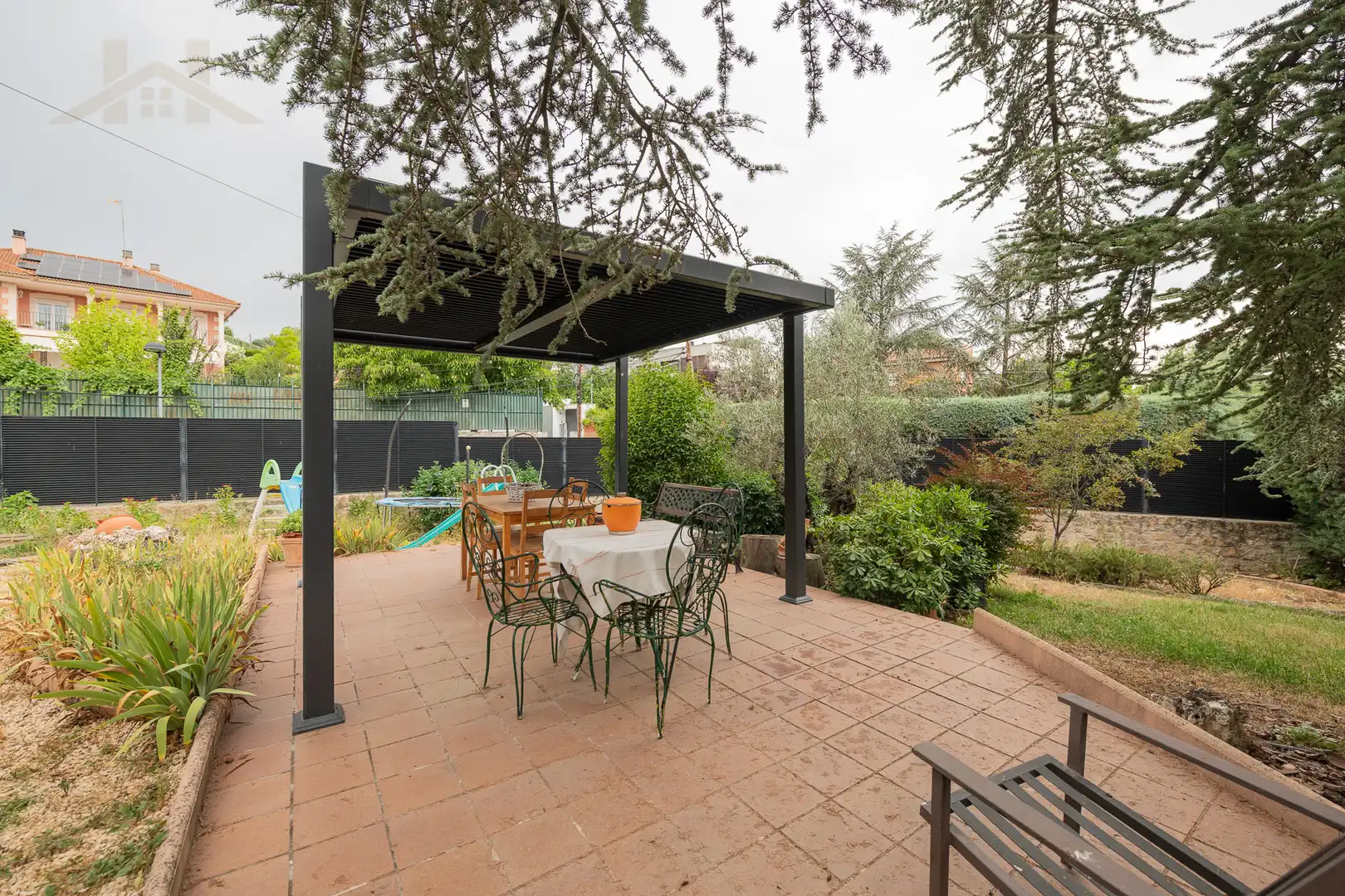 Terraza de Casa o chalet en venta en Tres Cantos con Aire acondicionado, Calefacción y Jardín privado