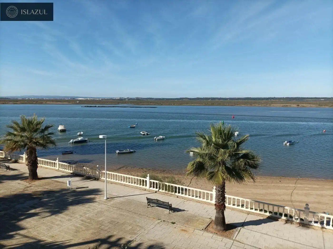 Casa adosada en venda en Isla Cristina amb Terrassa, Traster i Moblat